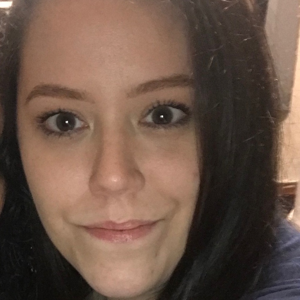 Meet your Posher, Breanna